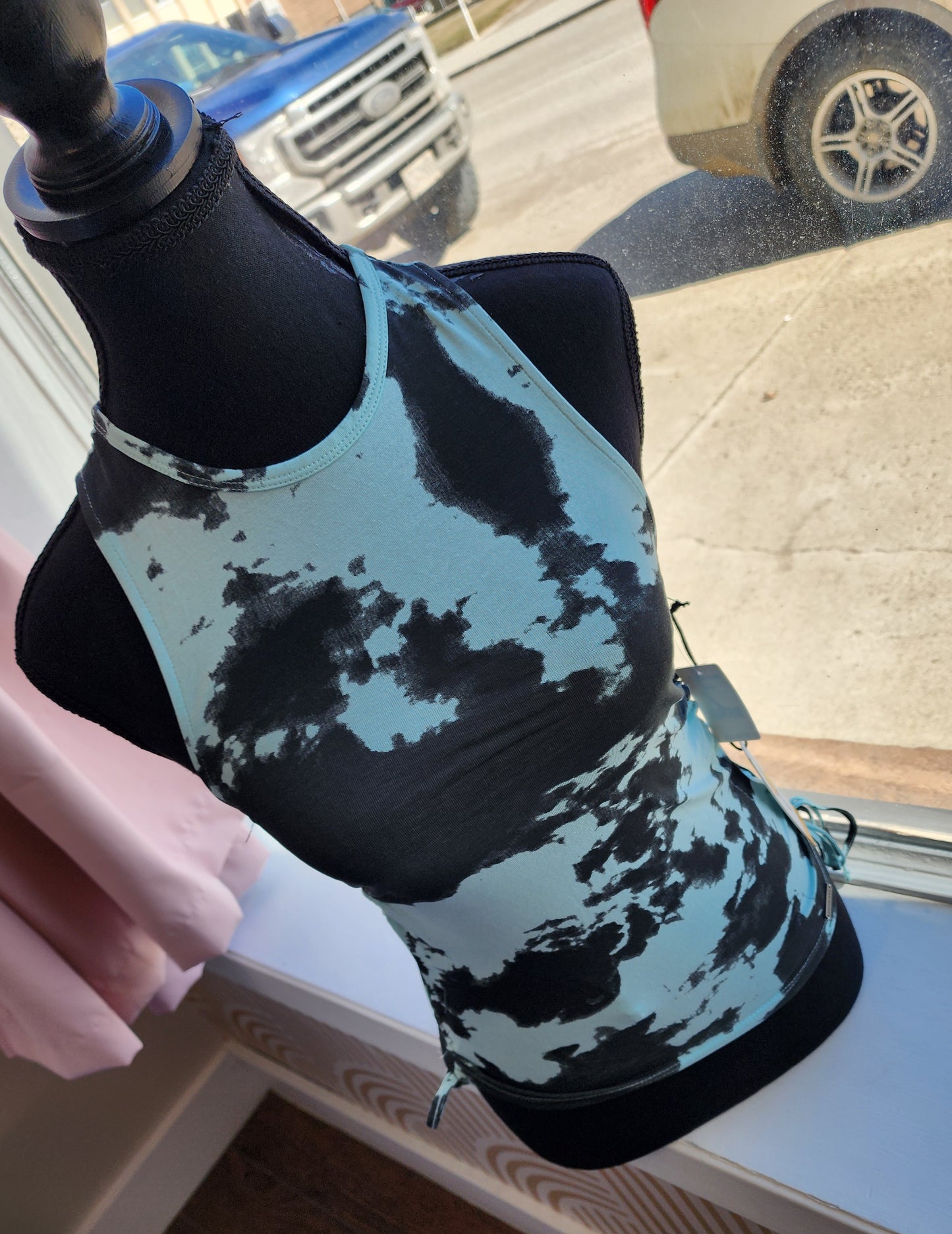 Jeaniologie Black/Blue Tie Dye Tank