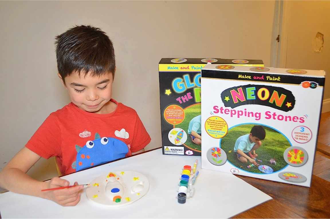 DIY Glow In The Dark Stepping Stone Kit