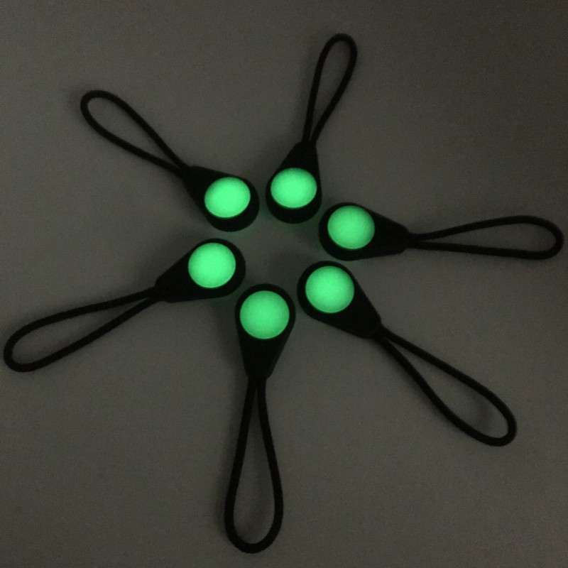 10pk Glow in the Dark Zipper Pull