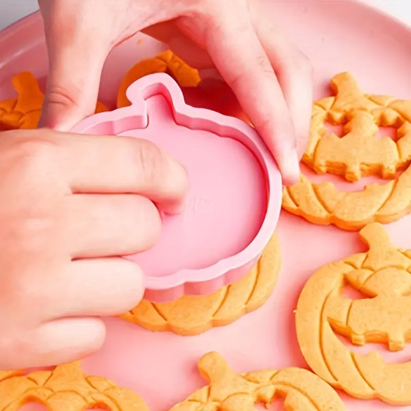 Interchangeable Pumpkin Cookie Cutters