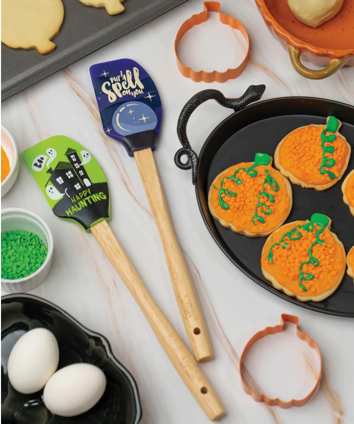 Halloween Spatula & Cookie Cutter Set