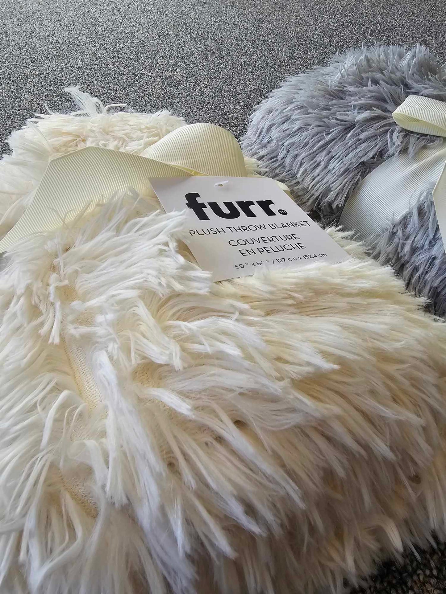 Furr Throw Blankets